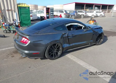 2018 Ford Mustang Gt Premium z USA, uszkodzony, nr VIN 1FA6P8CF1J5109257